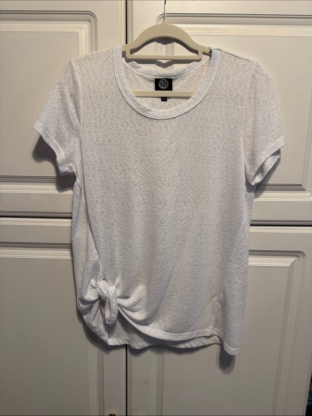 bobeau White Short Sleeve Knot Front Tee